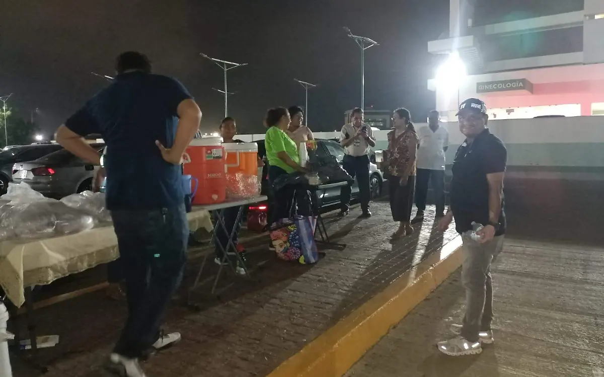 Llevan 300 cenas a familiares de pacientes internados en el hospital Canseco de Tampico Antonio Campos (4)